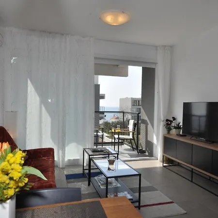 Apartman Carmen, Znjan,